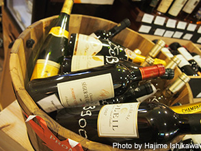 ヌメアのアルコール販売の規制はワイン専門店には適用されない。ワインを飼いたい場合は専門店へ行こう!(専門店でも他のアルコールは規制され、ワインしか買えない)