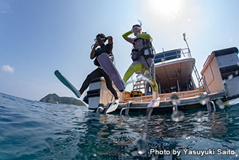 周辺離島へのボートダイビングも盛ん