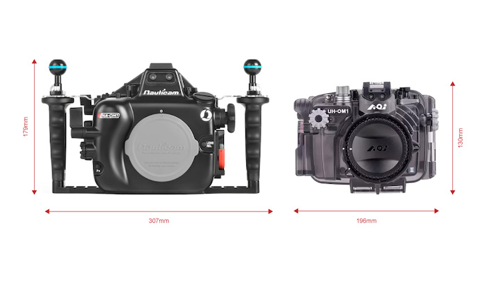 ハウジングはAOI、Nauticamから発売中。どちらも小型で取り回し抜群です。