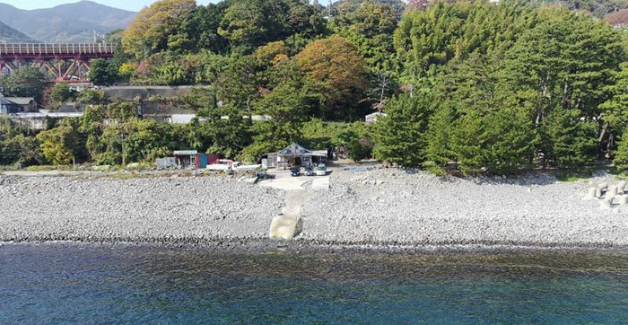 根府川はどこにある?